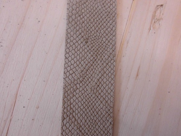G SCHLANGEMUSTER MITTELSTARK SAND 3CM